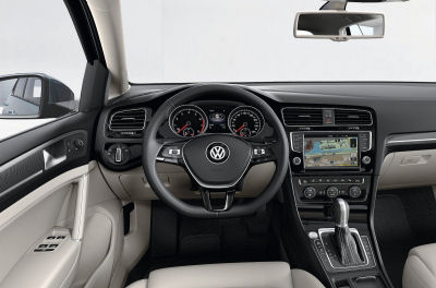 
Dcouvrez l'intrieur de la Volkswagen Golf VII (2013).
 